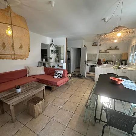 La Farniente Hébergement de vacances Nîmes